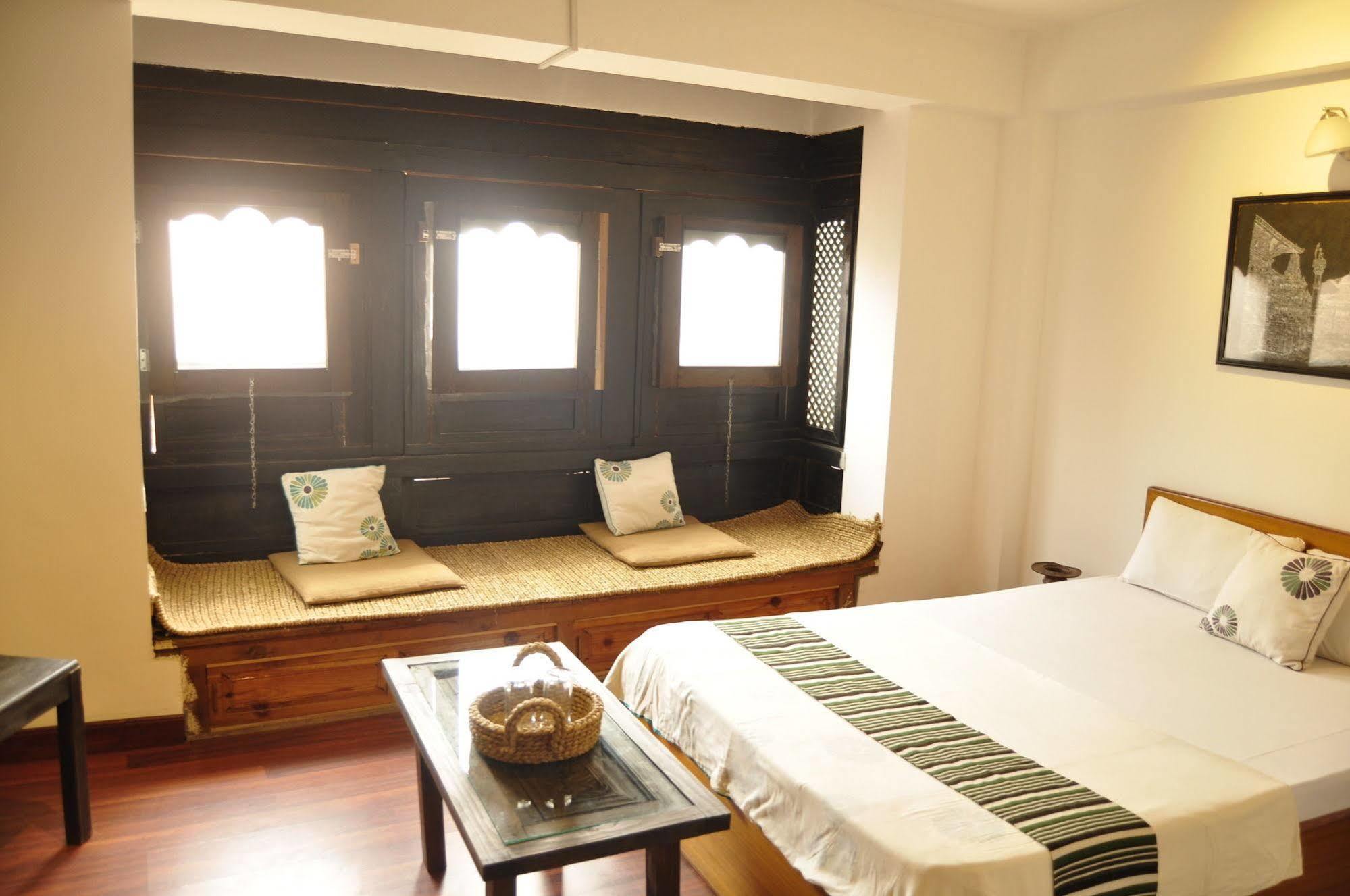 Peacock Guest House Bhatgoan Exterior foto